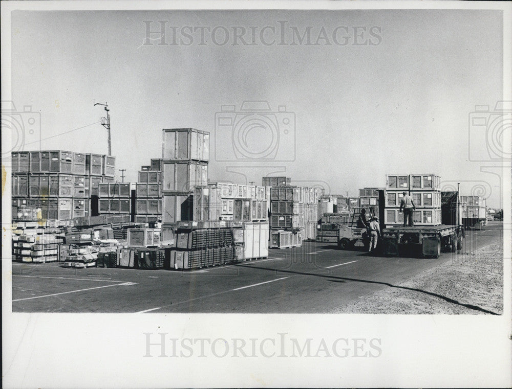 1966 Press Photo Trucks loaded for the shipment of air base in South Vietnam - Historic Images