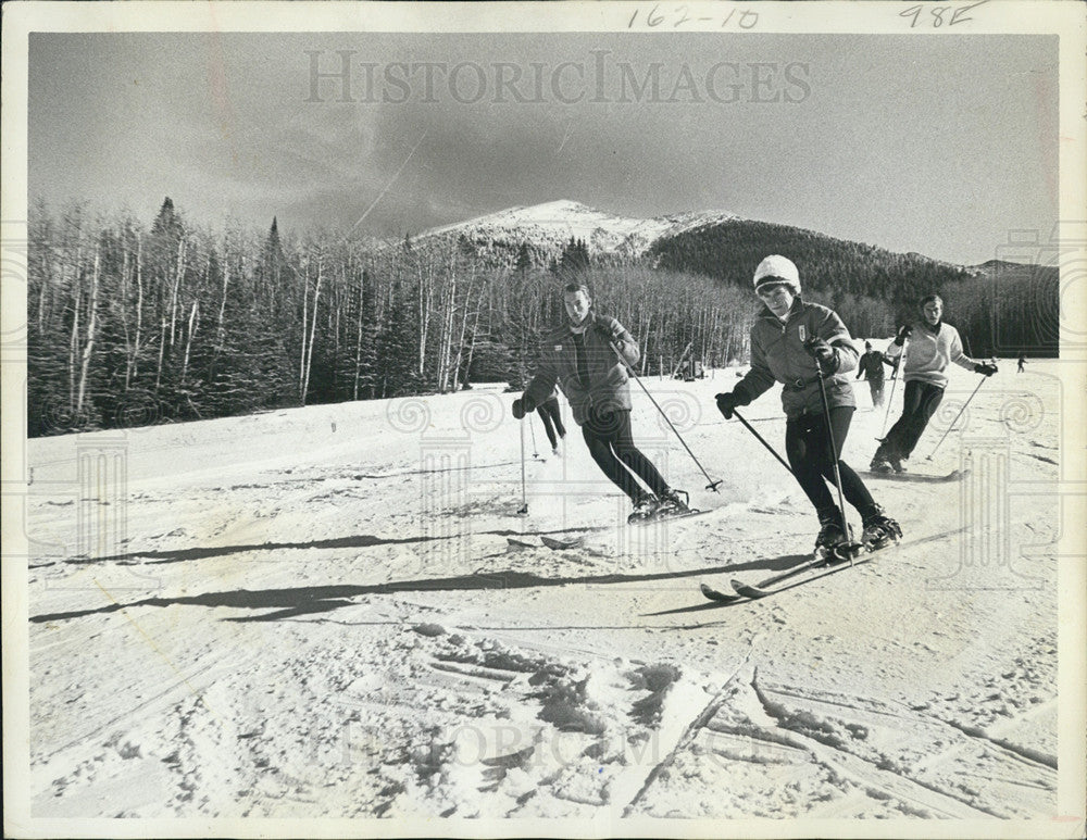 1971 Press Photo Gene Gillis Ski School Director at Hart Prairie Slope - Historic Images