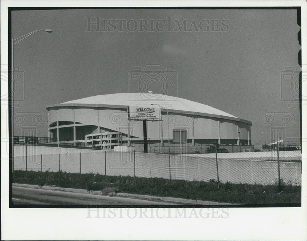 1991 Press Photo Big Welcome to the Florida Sunset Dome. - Historic Images