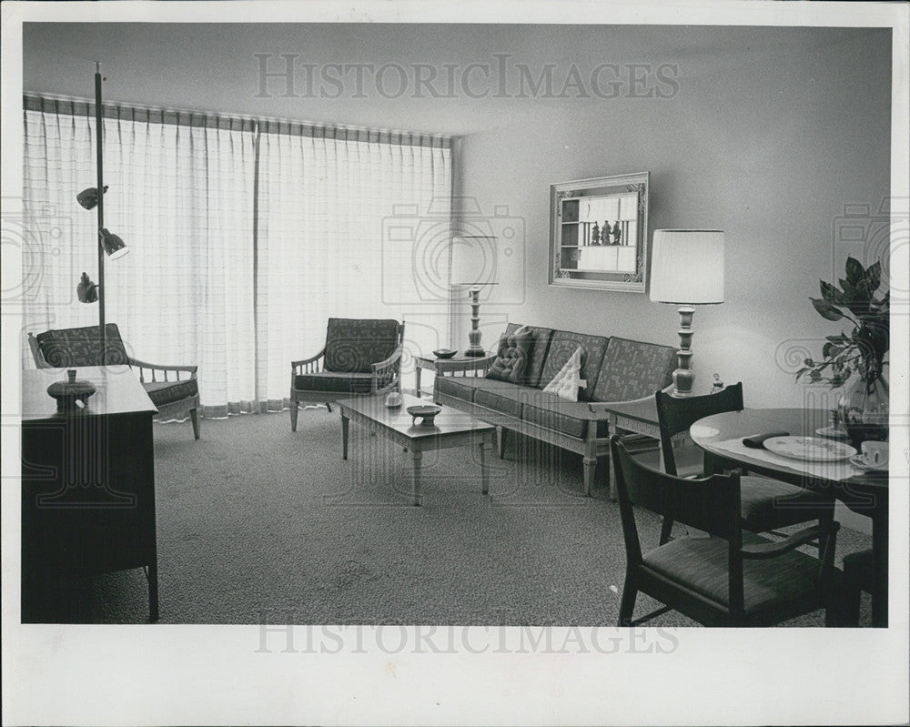 1963 Press Photo Plaza Fifth Avenue - Historic Images