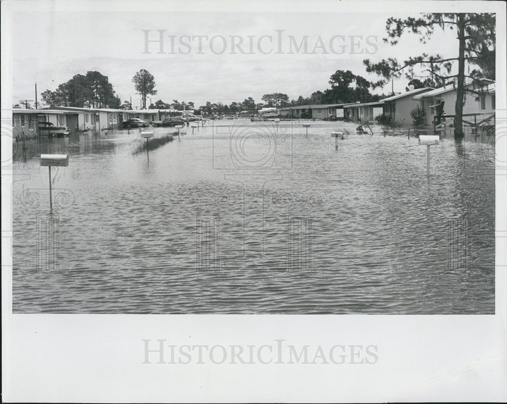 1959 Press Photo St. Petersburg Flood Mailboxes Homes Cars - Historic Images