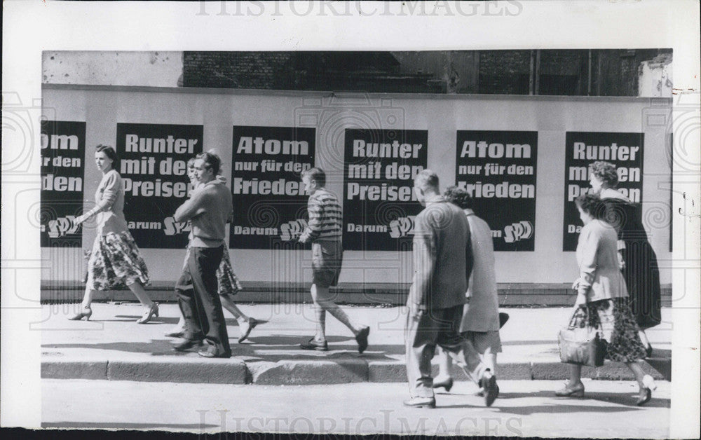 1957 Press Photo Election posters in Germany - Historic Images