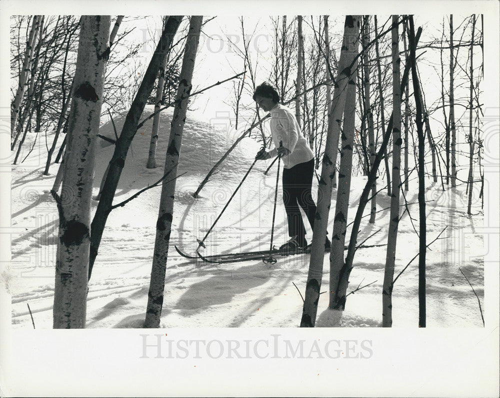 Press Photo Quebec Canada skier in the woods - Historic Images