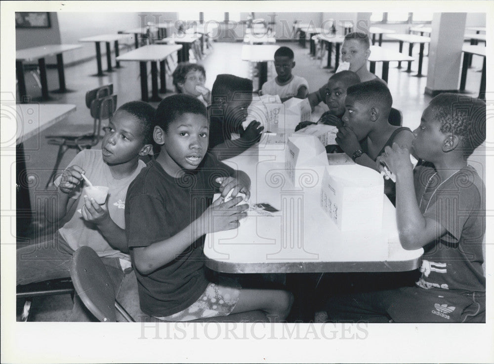 1991 Press Photo Manly High School in Chicago Ill,summer school - Historic Images