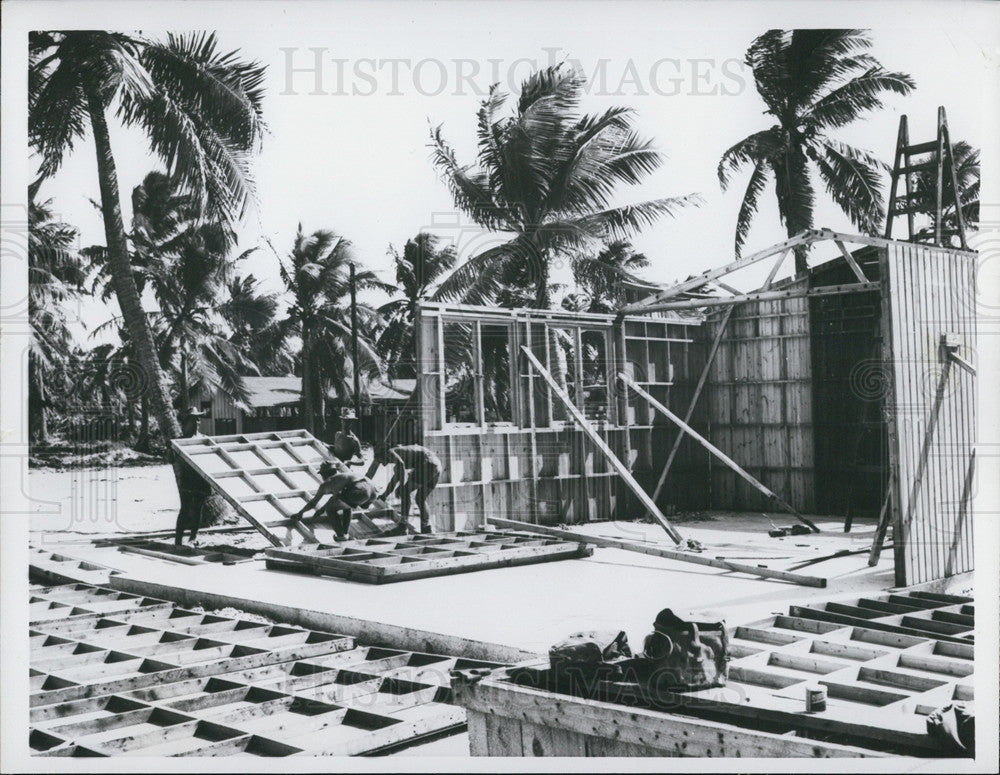 1956 Press Photo Housing sections being slapped together to form a village - Historic Images