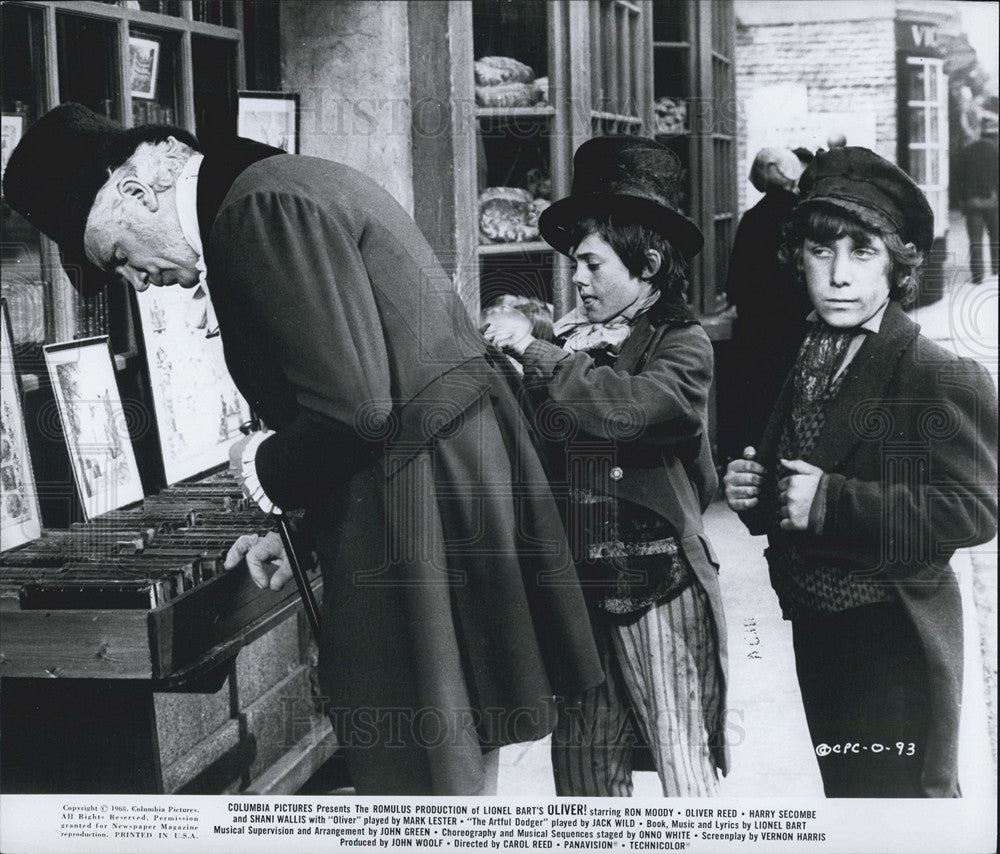 1968 Press Photo Street Vermin Pick Pockets In Oliver COPY - Historic Images