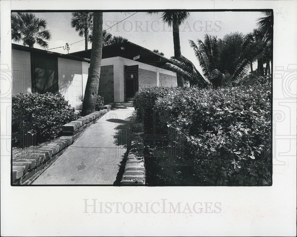 1979 Press Photo Public Restroom, Tampa, Ben T Davis Beach - Historic Images