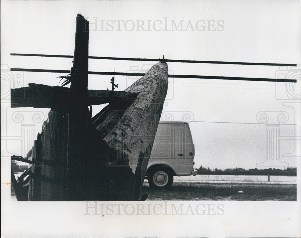 1974 Press Photo Storm wind damage in Florida - Historic Images