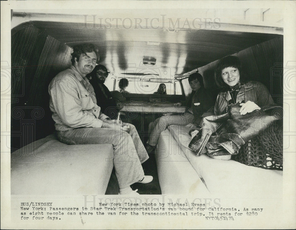 1974 Press Photo Passengers in Star Trek transportation van - Historic Images