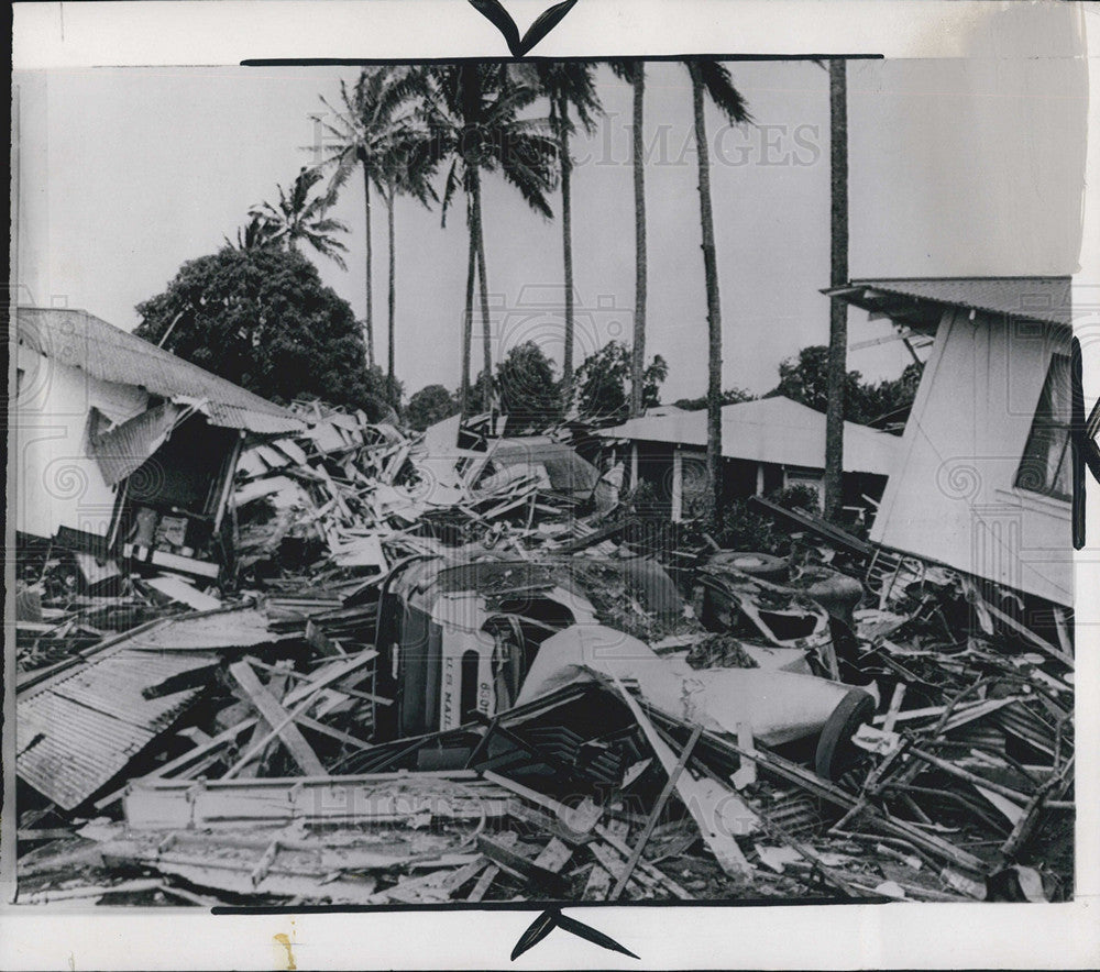 1960 Press Photo Damage from tidal waves in Hilo,Hawaii - Historic Images