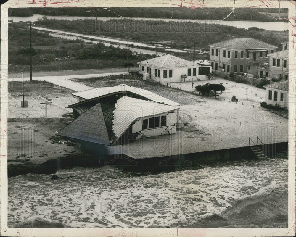 1950 Press Photo  Hurricane History Woodworth Homes - Historic Images