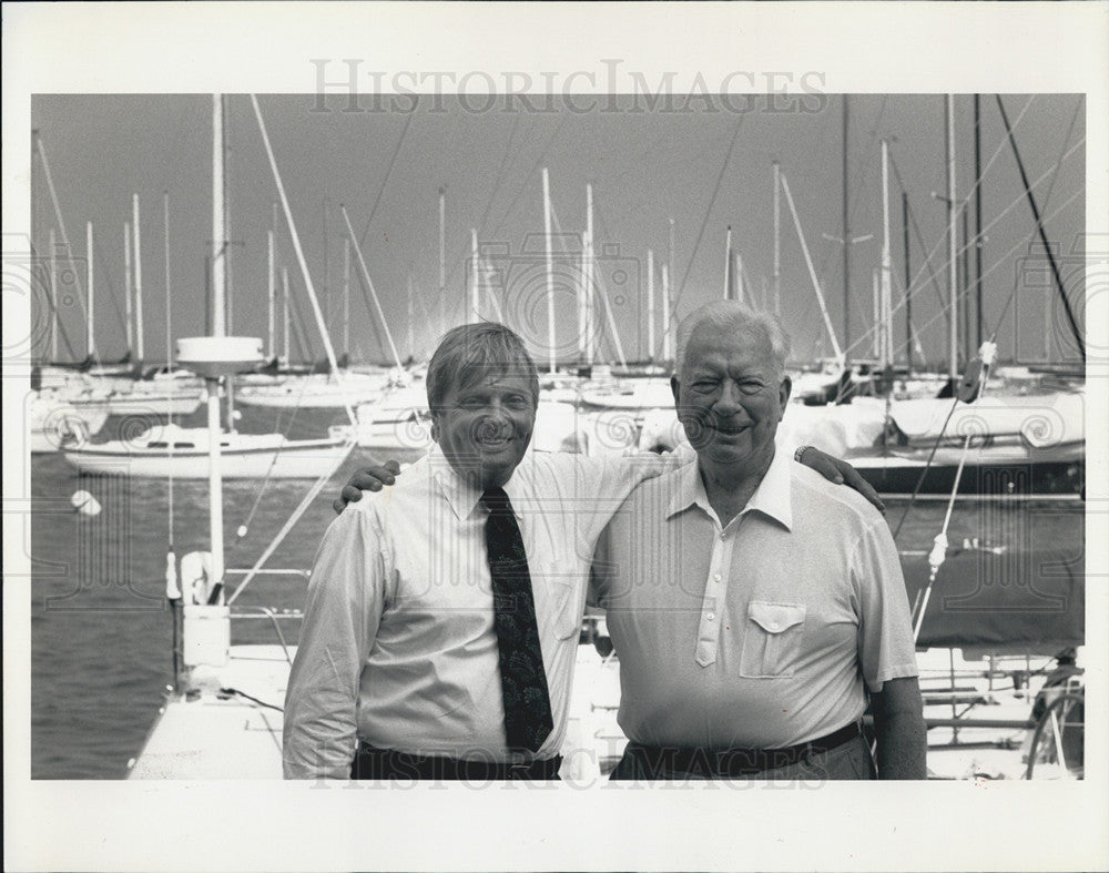 1991 Press Photo Pete Peterson And Jack Gable At Chicago Mackinac Race Party - Historic Images