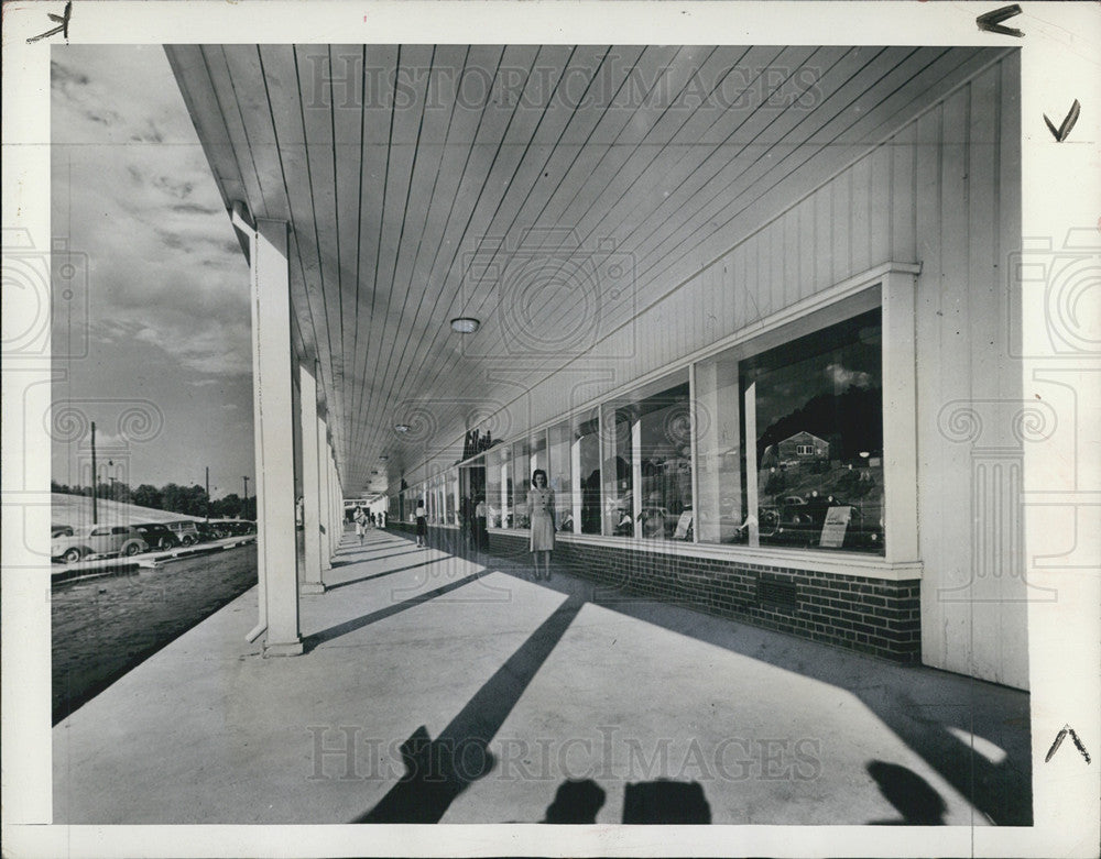 1950 Press Photo Shopping Oak ridge Tennessee - Historic Images