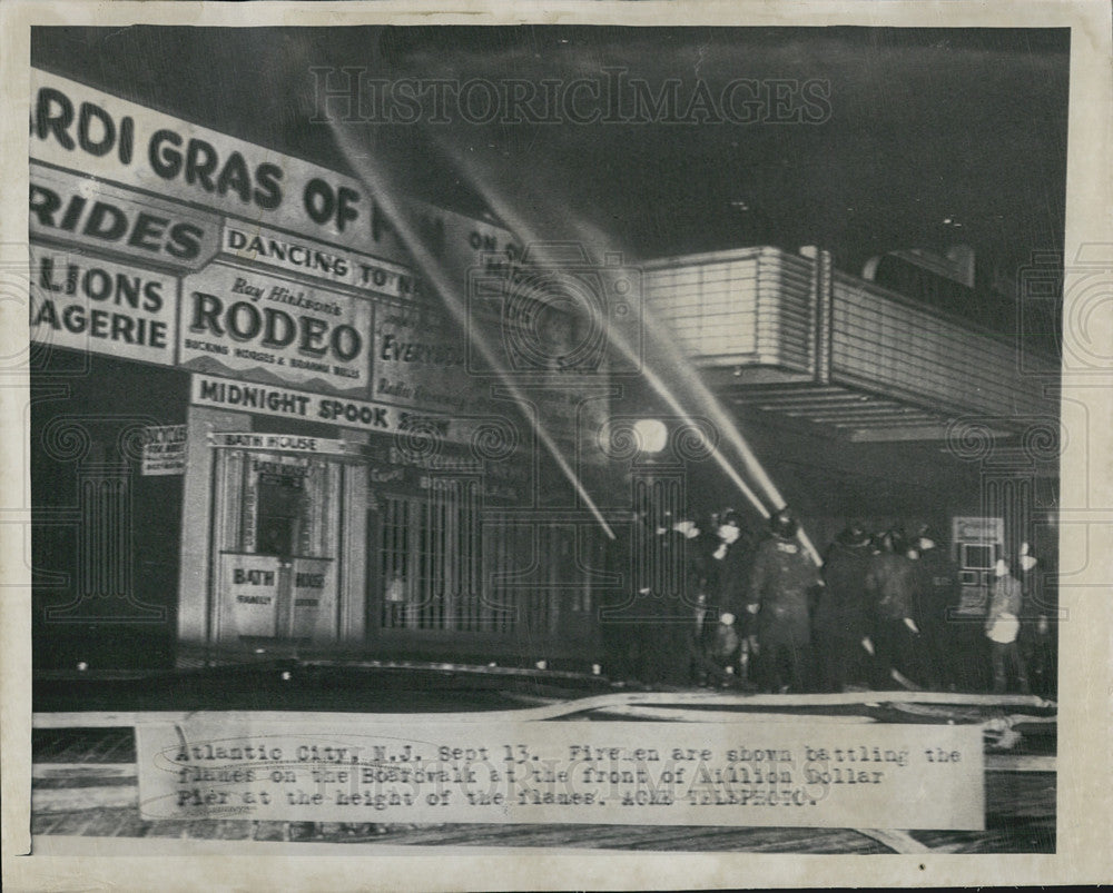 Press Photo Atlantic City, NJ fire at Million Dollar Pier. - Historic Images