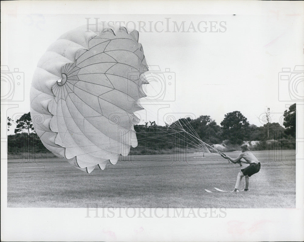 1965 Press Photo St. Petersburg Florida Hurricane - Historic Images