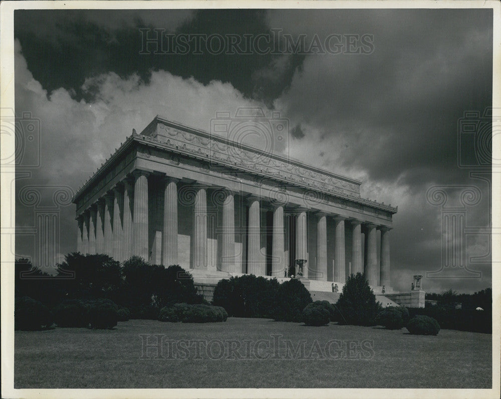 1965 Press Photo Lincoln Memorial Washington DC - Historic Images