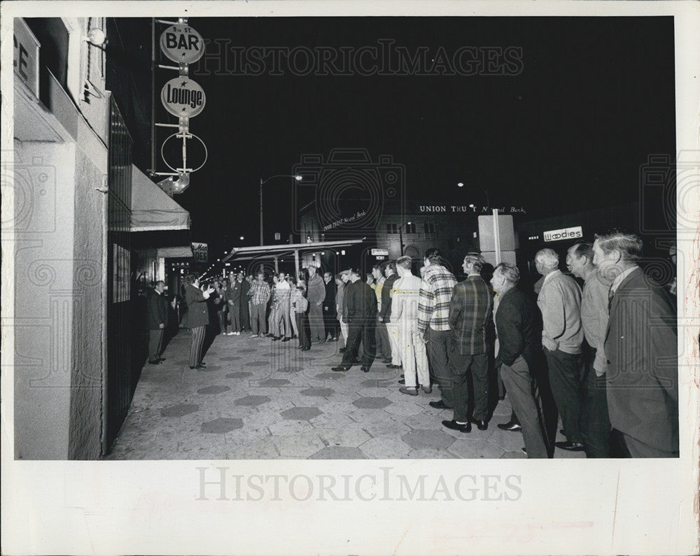 1971 Press Photo John 3:16 Cook Mission - Historic Images