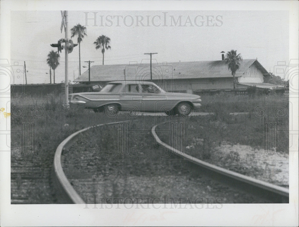 1970 Press Photo Tricky train tracks at 22nd Avenue, St. Petersburg. - Historic Images