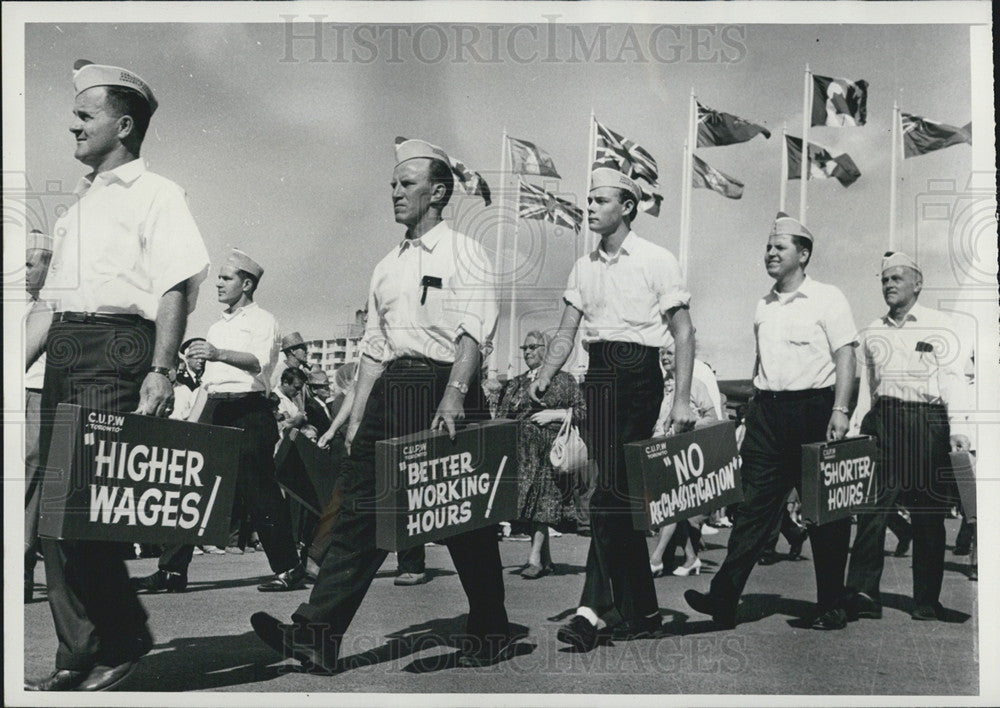 1966 Press Photo Trade Labor Unionists Canada Toronto - Historic Images