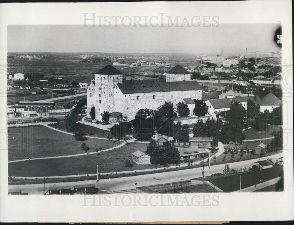 1940 Press Photo Turku Castle Finland Attack By Russian Bombers - Historic Images