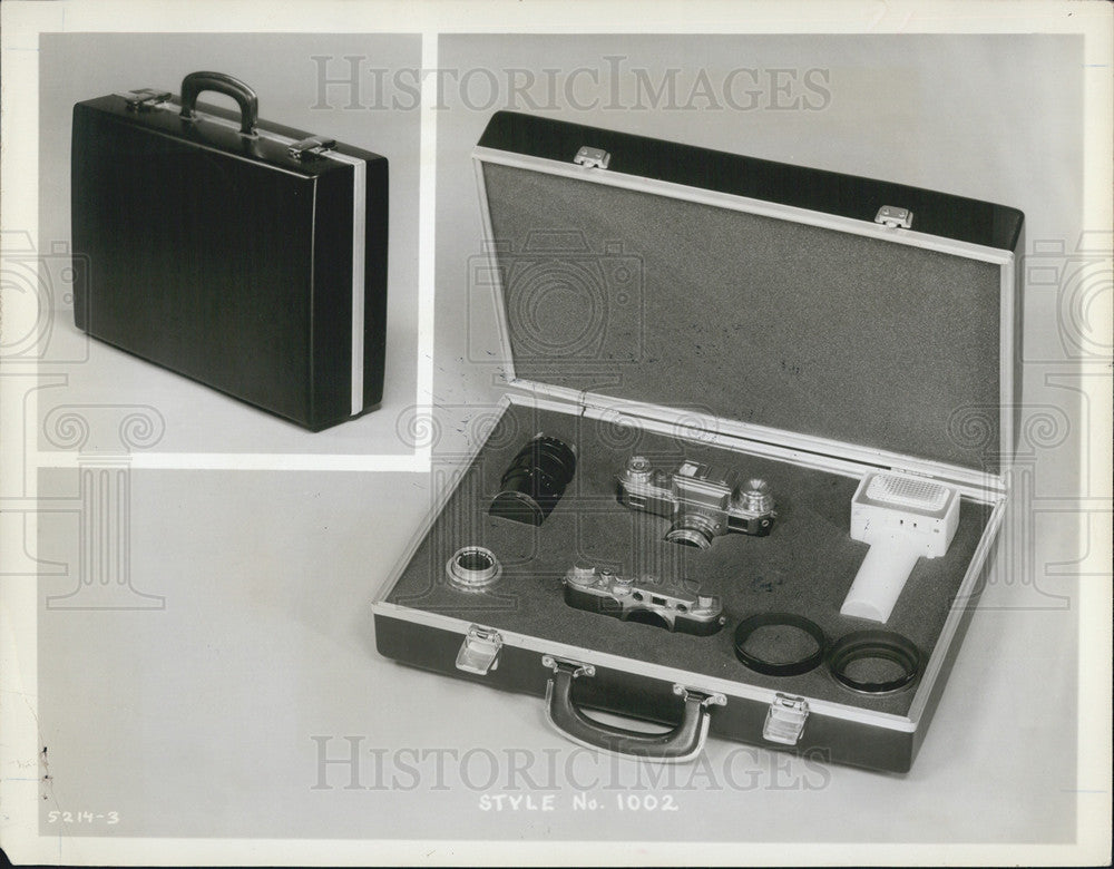 1963 Press Photo Case made of Boltaron, a product of General Tire and Rubber Co. - Historic Images