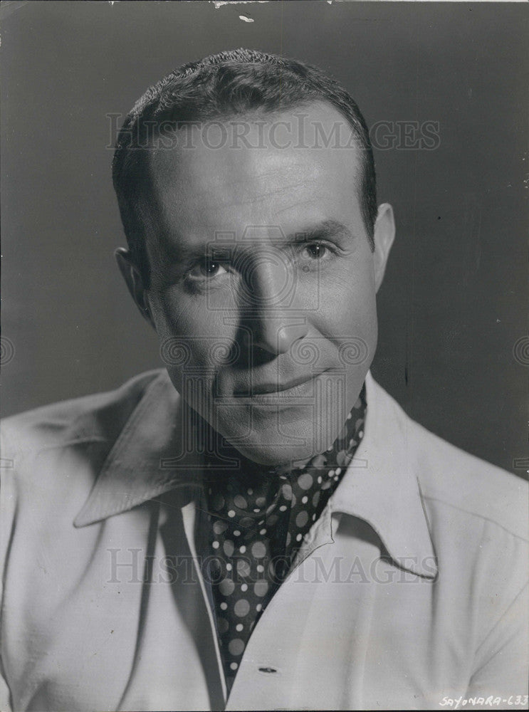 1958 Press Photo Actor Ricardo Montalban Sayonara - Historic Images