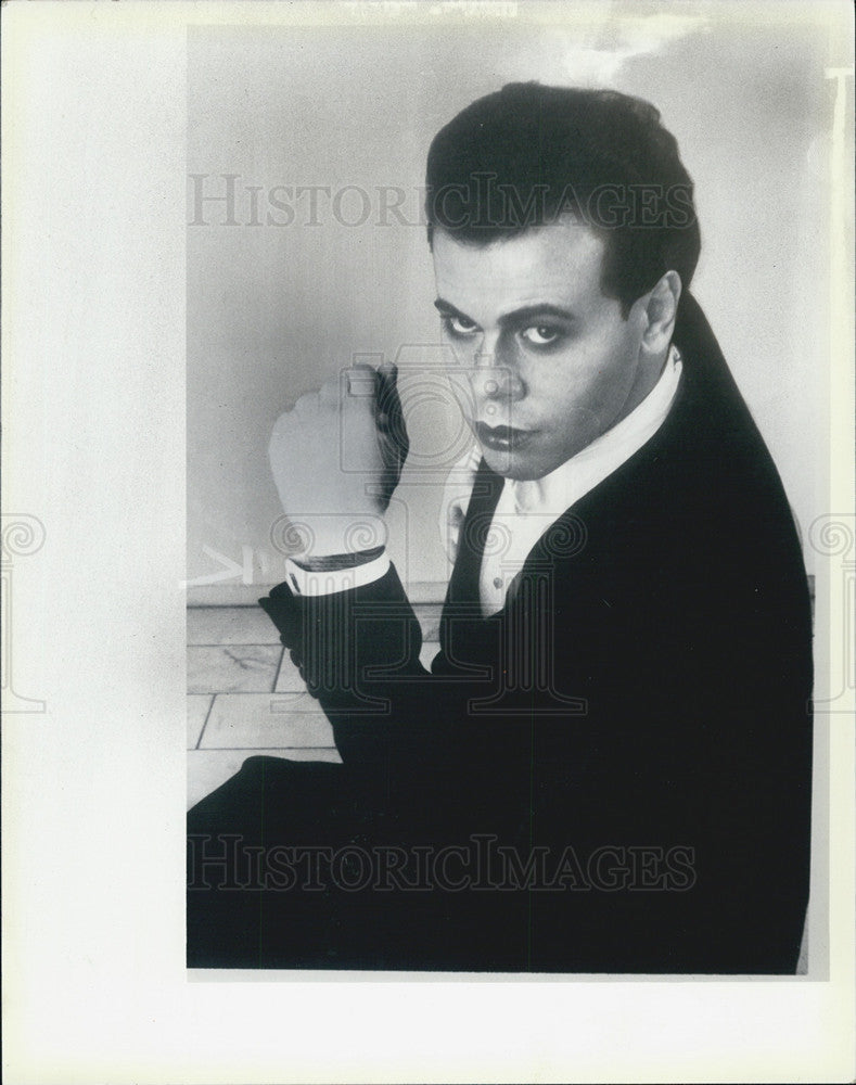 1983 Press Photo TacoIndonesian-born Dutch singer. - Historic Images