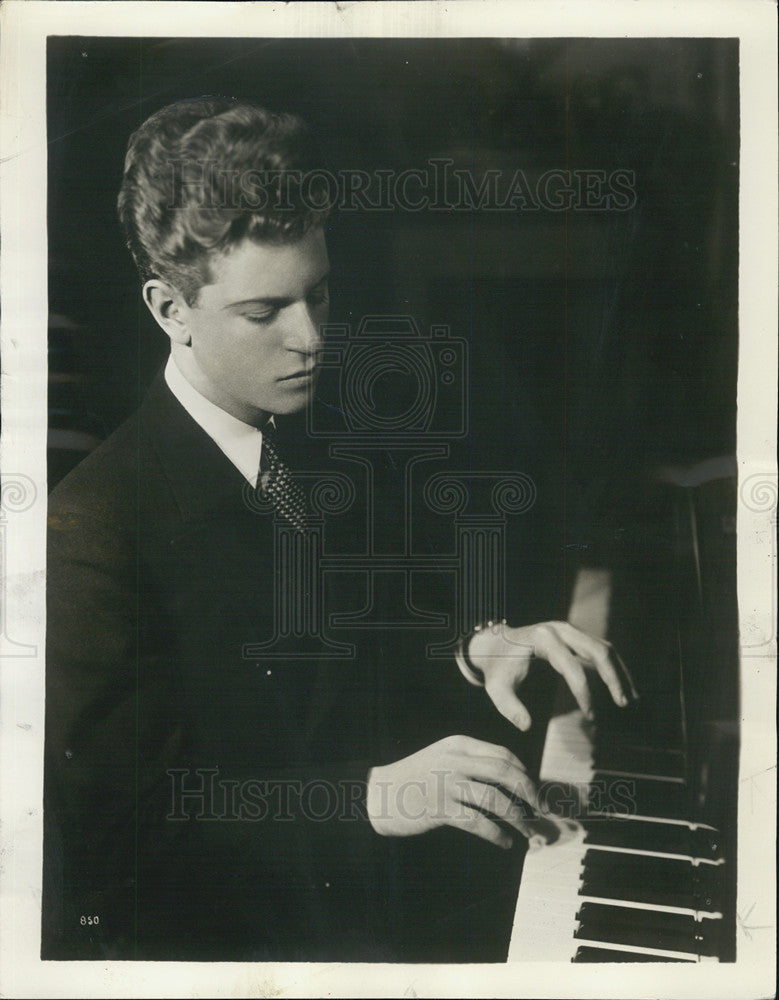 1958 Press Photo Eugene List American Pianist. - Historic Images