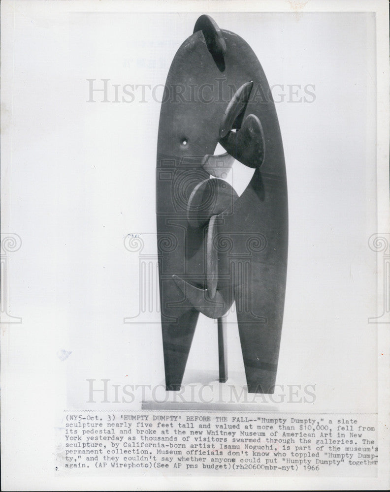 1966 Press Photo &quot;Humpty Dumpty&quot; Slate Sculpture Fell Broke Whitney Museum NY - Historic Images