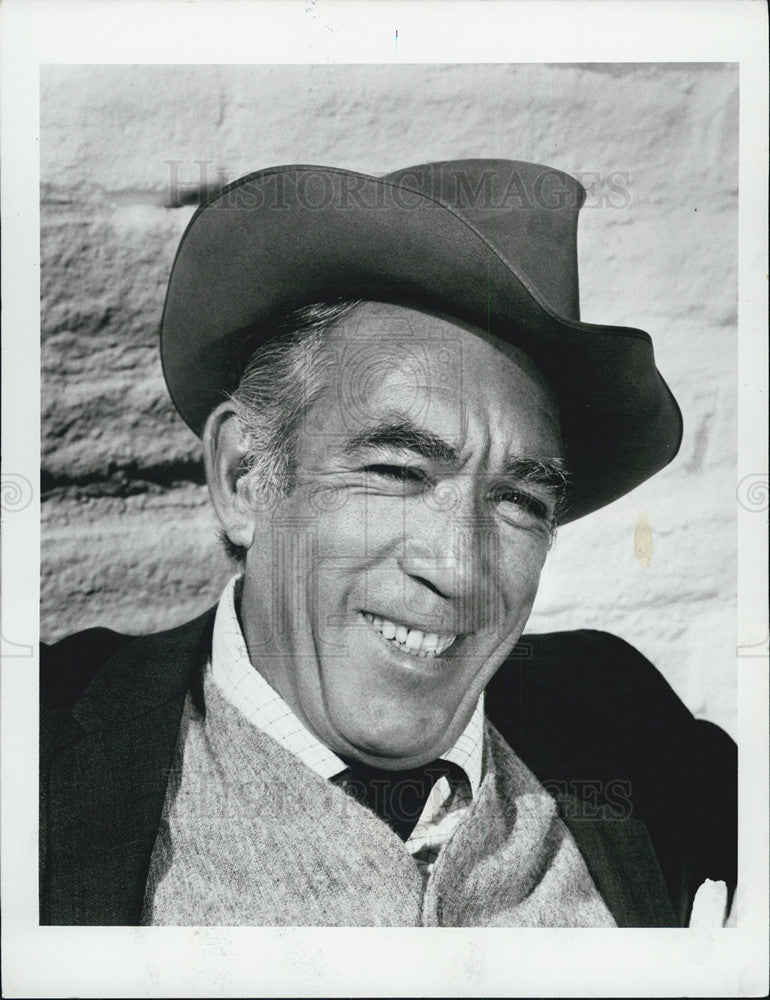 Press Photo Anthony Quinn Actor the Man and the City - Historic Images