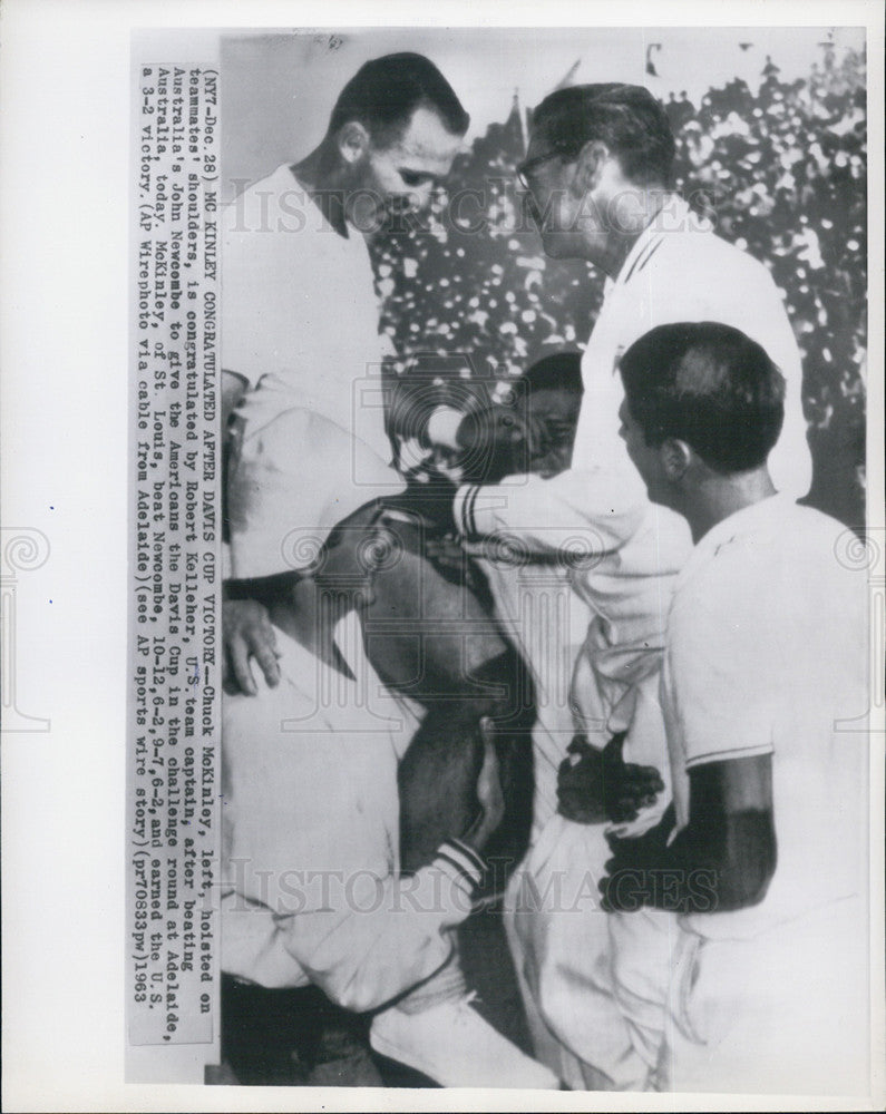 1963 Press Photo Chuck McKinley is congratulated by Robert Kelleher - Historic Images