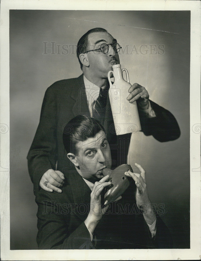 1956 Press Photo Russell Pratt and Don McNeill on the &quot;Breakfast Club&quot; - Historic Images