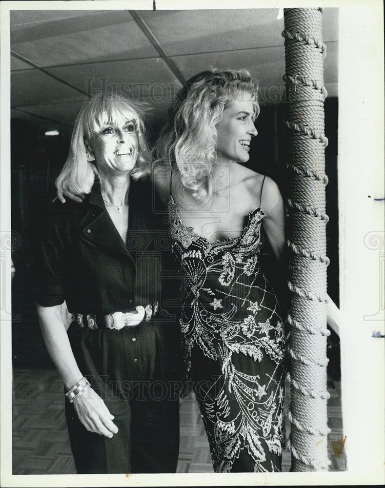 1984 Press Photo Kay McHugh &amp;daughter Patty - Historic Images