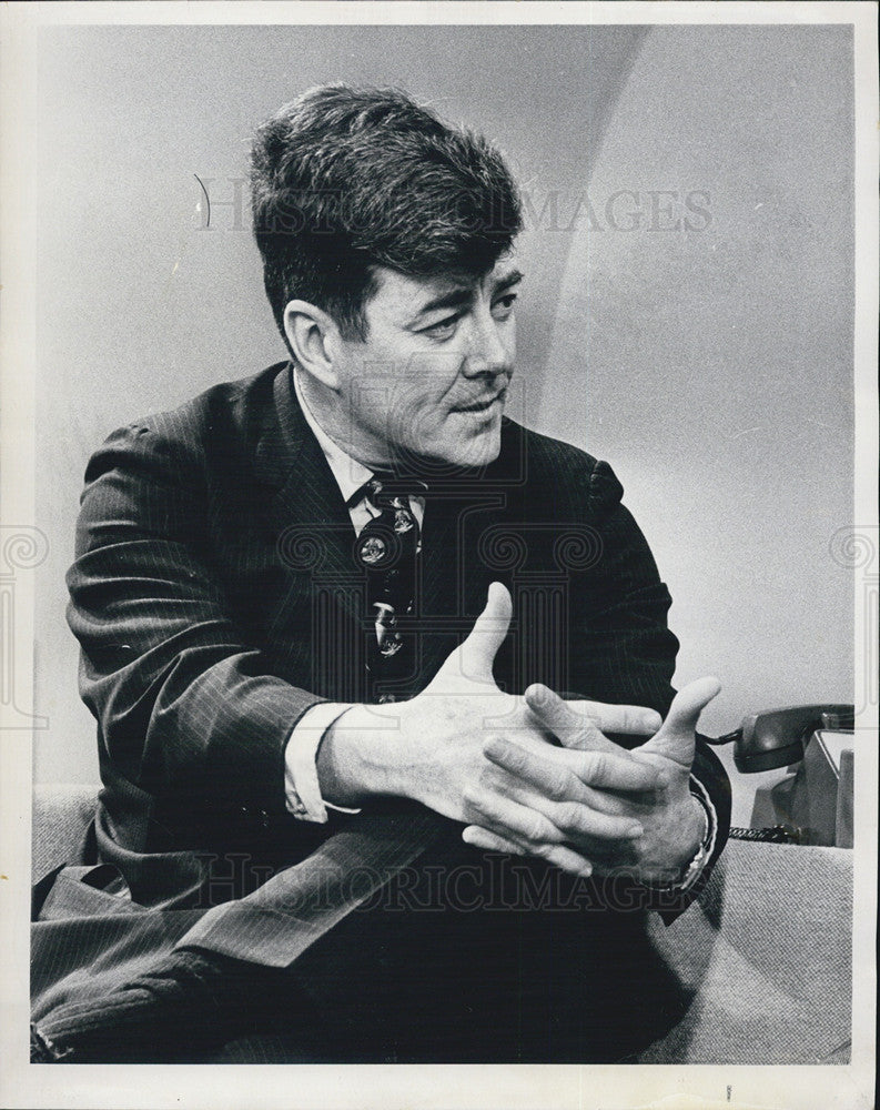 1972 Press Photo of Congressman Paul McCloskey speaking on Kennedy Show - Historic Images