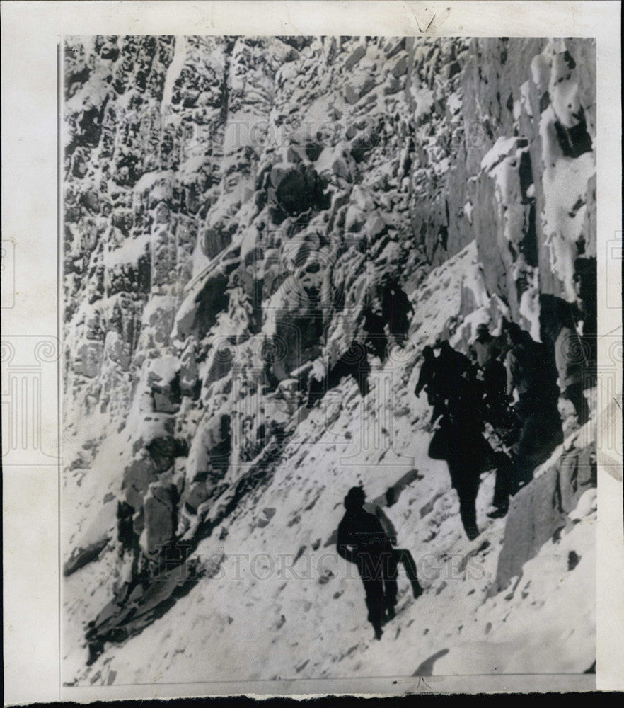 1955 Press Photo United Airlines DC4 Wyoming - Historic Images