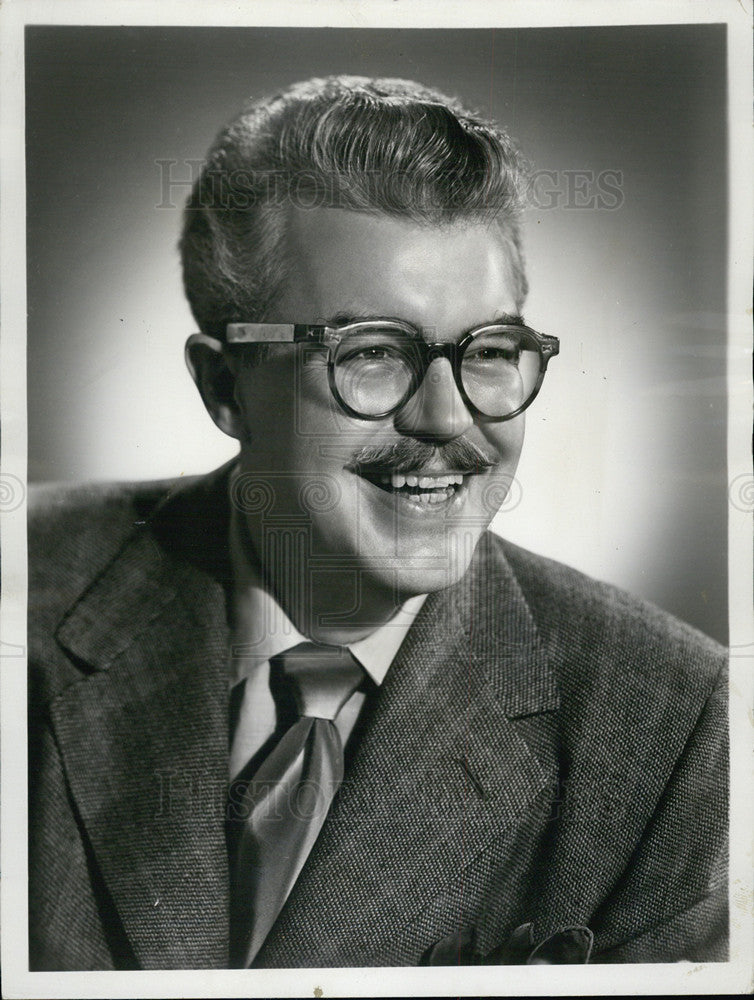 1950 Press Photo Radio Tom Moore on Game and Song Contest - Historic Images