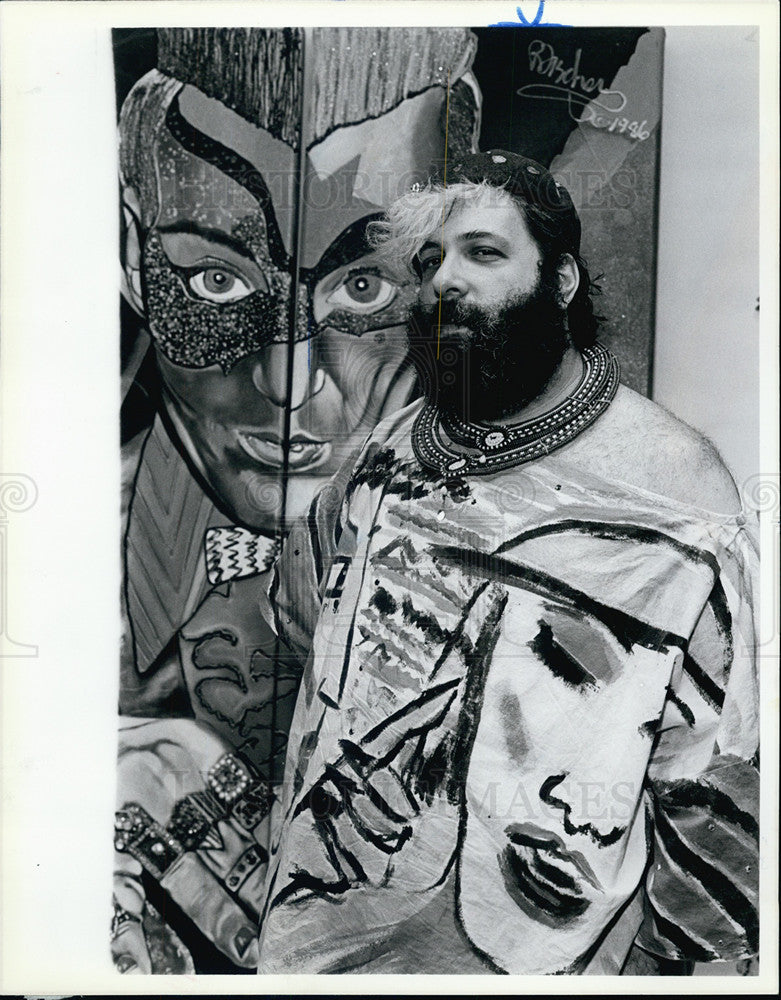 1987 Press Photo Handpainted Clothes by Bob Fischer - Historic Images