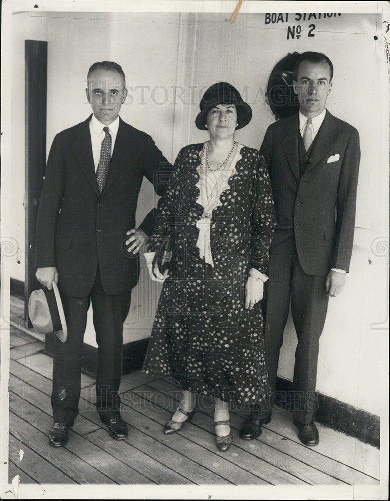 1930 Press Photo Attorney General William D Mitchell, Mrs Mitchell &amp; William Jr - Historic Images