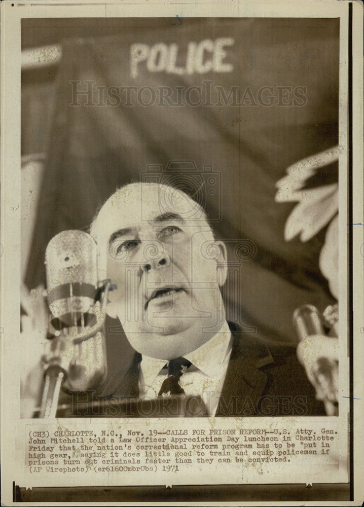 1971 Press Photo John N. Mitchell, attorney general - Historic Images