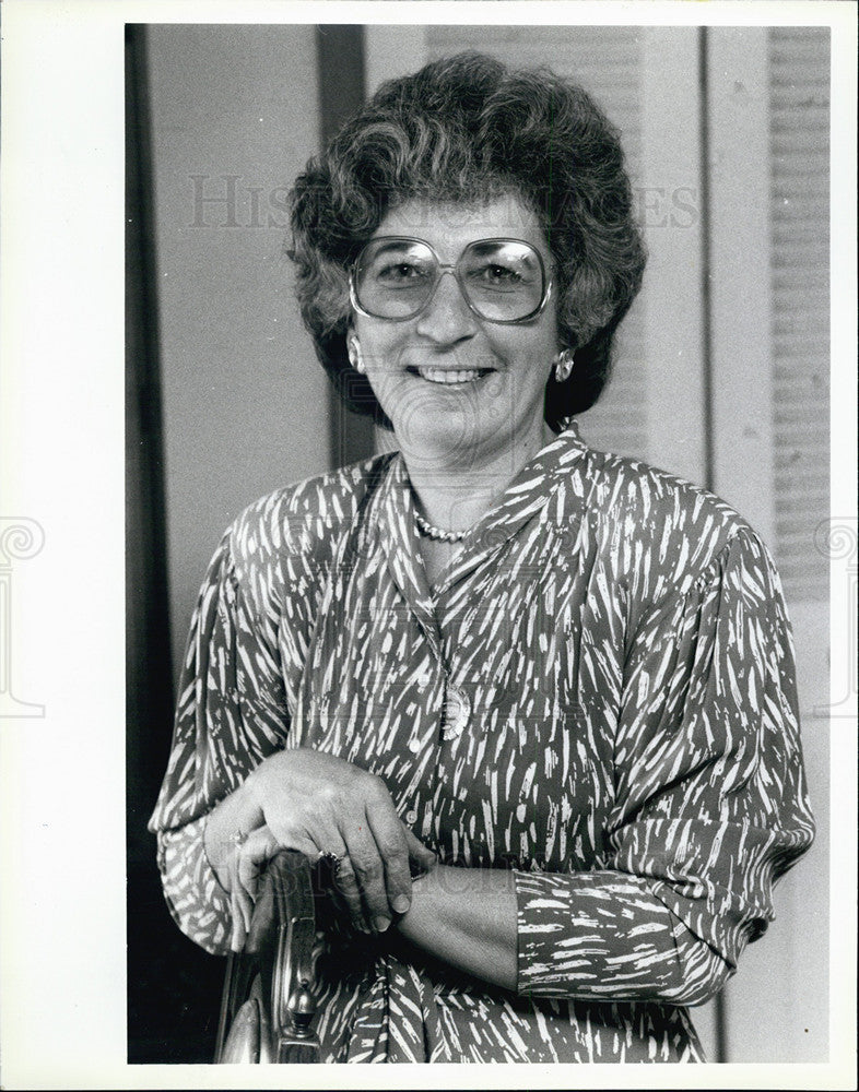 1988 Press Photo Teacher Athena Roumellotis honored at the White House - Historic Images