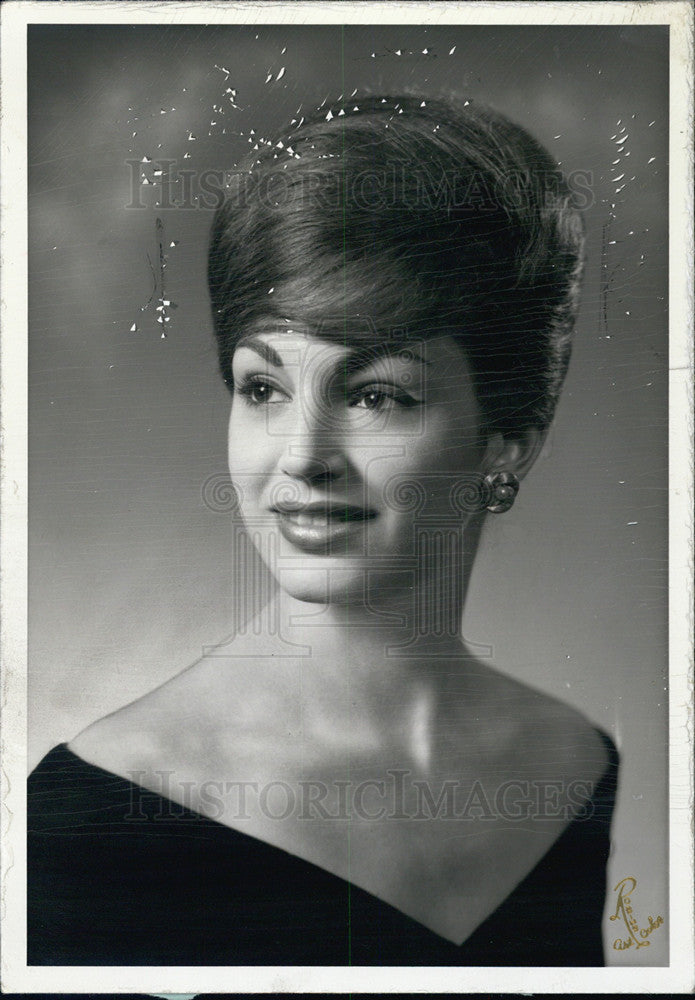 1964 Press Photo Society girl Carol Lee Roti - Historic Images