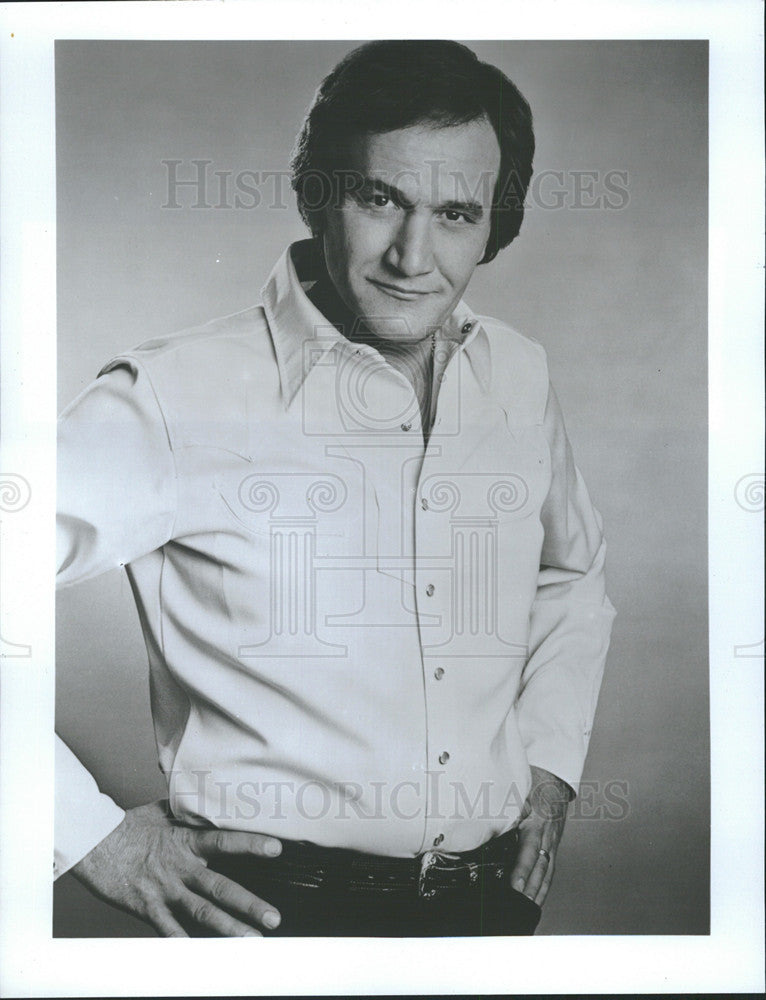 1986 Press Photo  Rodger Miller stars in &quot;Daniel Boone&quot; - Historic Images