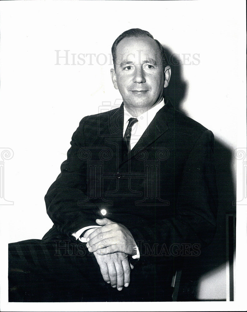 1964 Press Photo Rev Theodore Noffs Super of Kings Cross Mission Sydney Australi - Historic Images