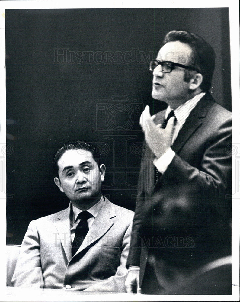 1969 Press Photo Thomas Noguchi.fired chief medical examiner of L.A. &amp; atty - Historic Images