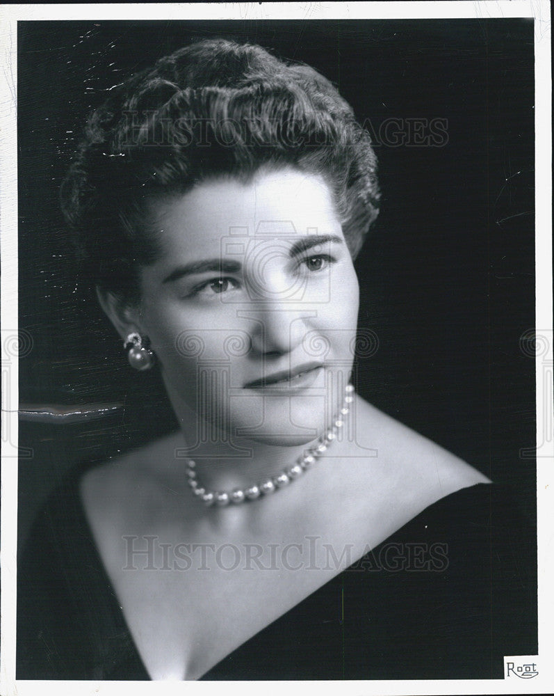 1960 Press Photo of singer Theresa Noelle - Historic Images