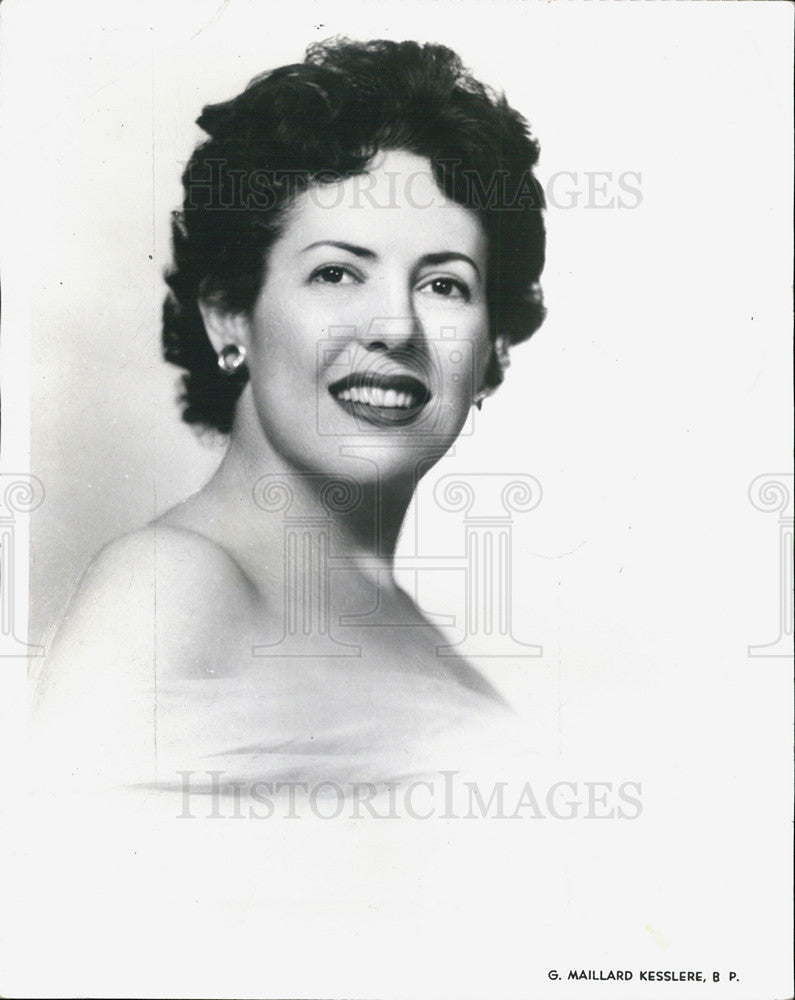 1956 Press Photo of mezzo soprano Martha Lipton - Historic Images