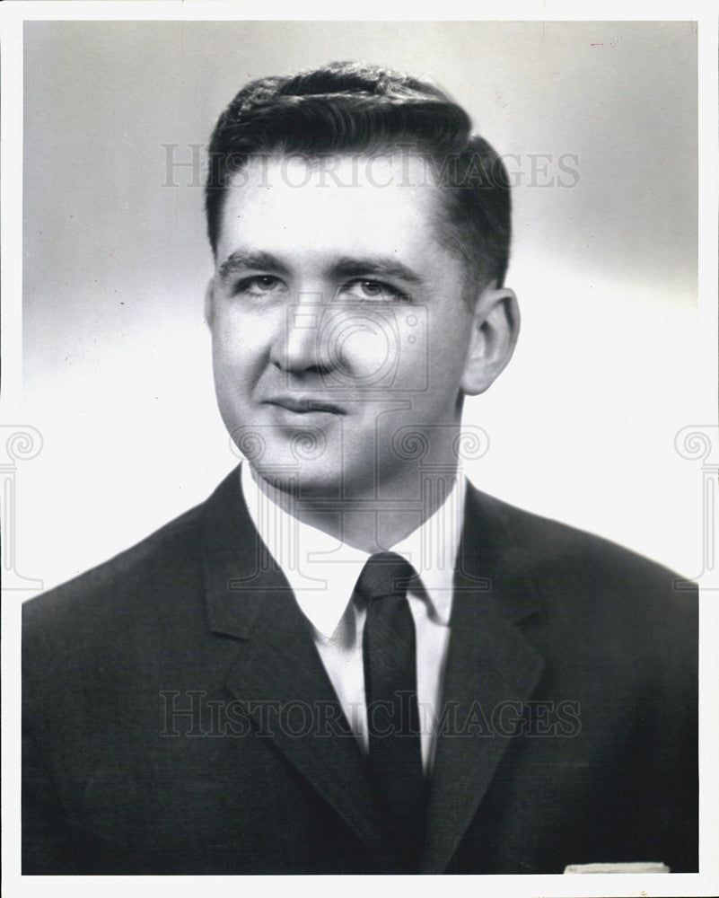 1962 Press Photo Paul S Miller GOP State Rep - Historic Images