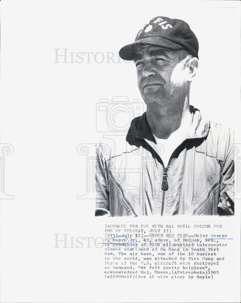 1965 Press Photo Major George Moore Jr - Historic Images