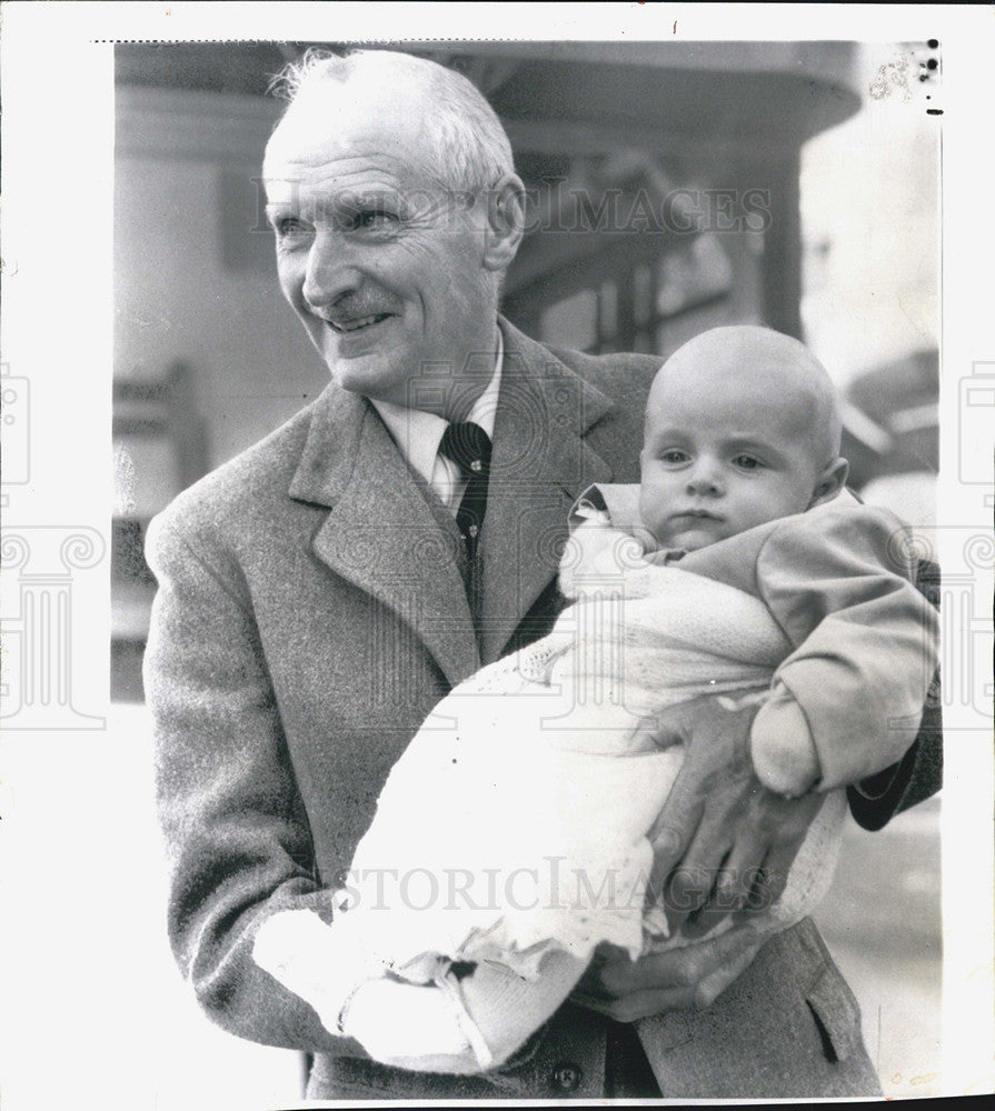 1954 Press Photo British Field Marshal Montogmery Grandson Henry David - Historic Images