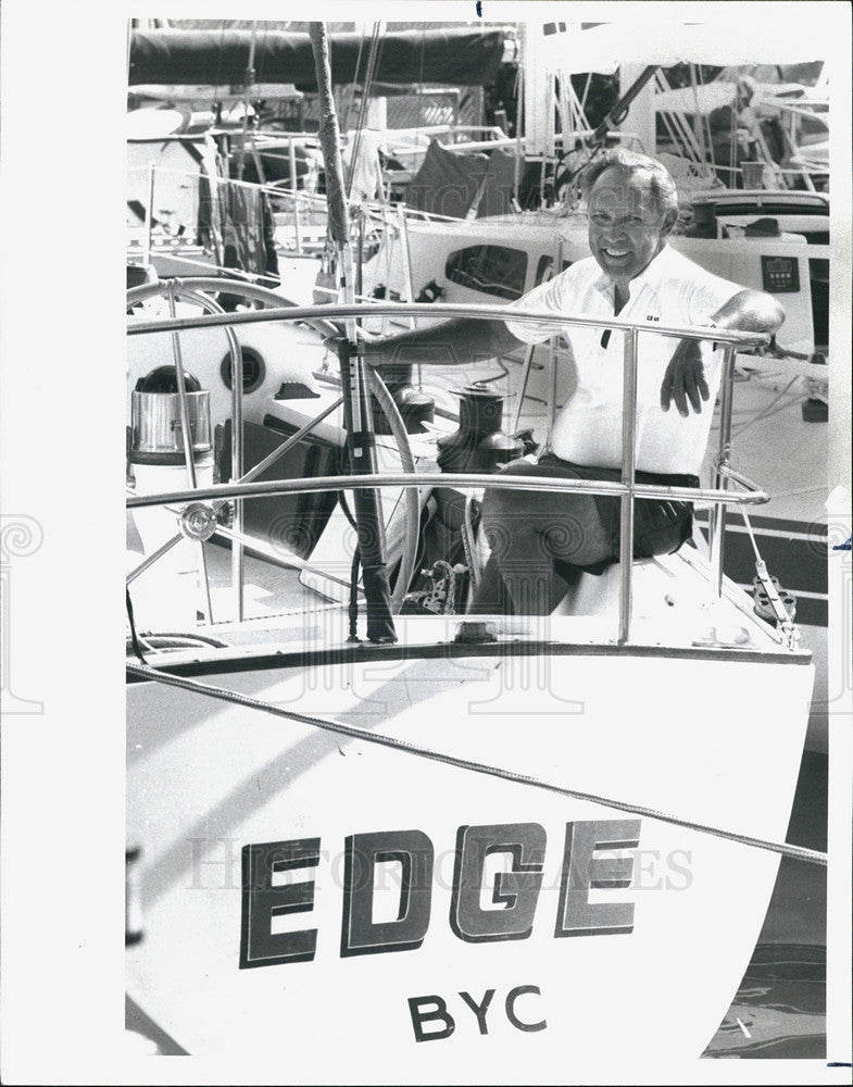 1986 Press Photo Eugene Mondray Leading Edge - Historic Images